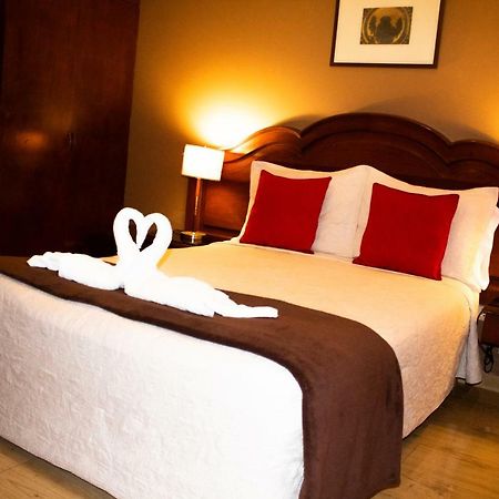 Solis Dies Hotel Lima Bagian luar foto