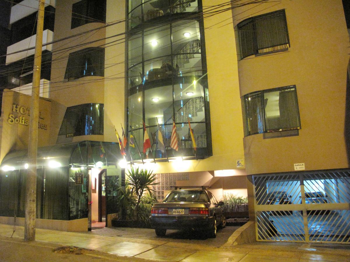 Solis Dies Hotel Lima Bagian luar foto