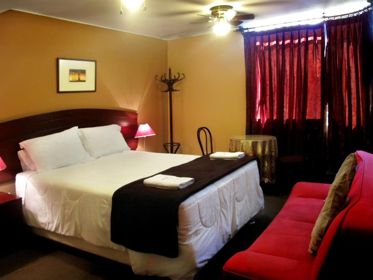 Solis Dies Hotel Lima Bagian luar foto
