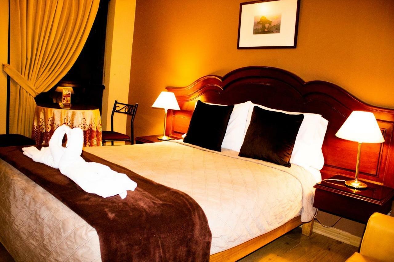 Solis Dies Hotel Lima Bagian luar foto