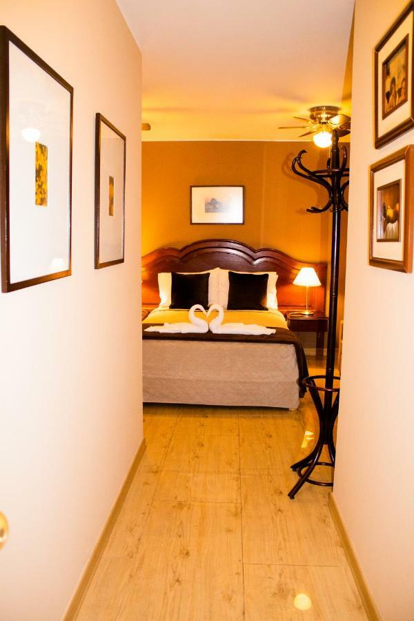 Solis Dies Hotel Lima Bagian luar foto